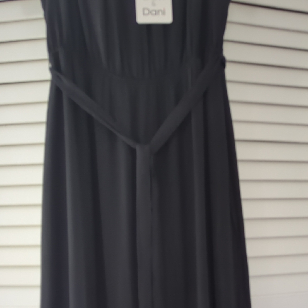 Davi & Dani Long Maxi Dress - Picture 6 of 6